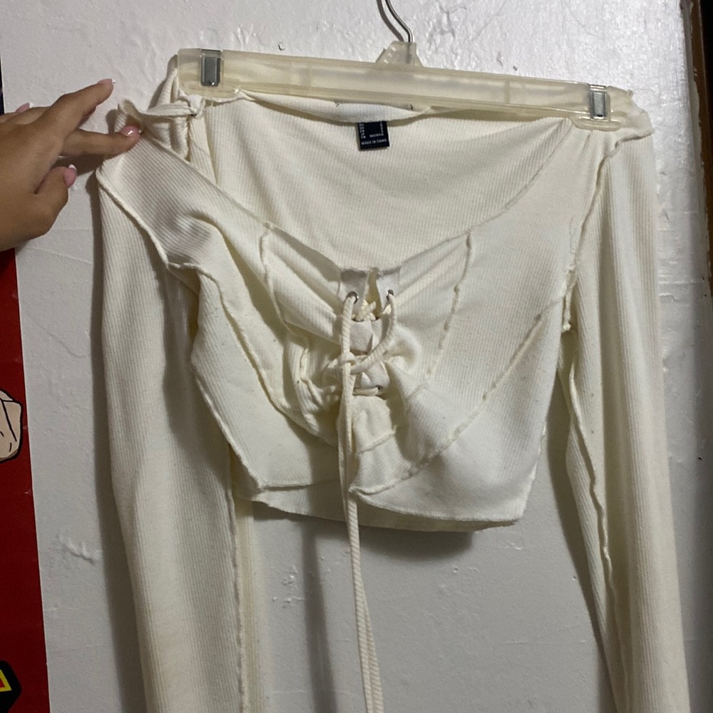 S criss cross white crop top
